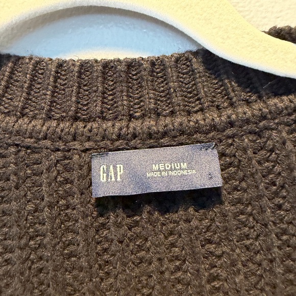 black Gap cardigan - Picture 4 of 11